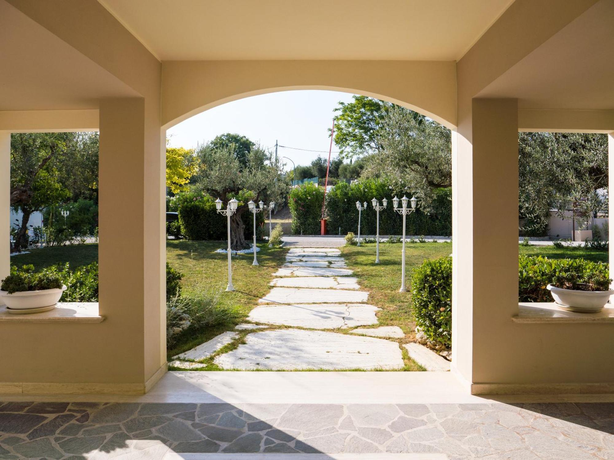 Hotel Giardino Dei Principi D'Abruzzo Città Sant'Angelo Exterior foto